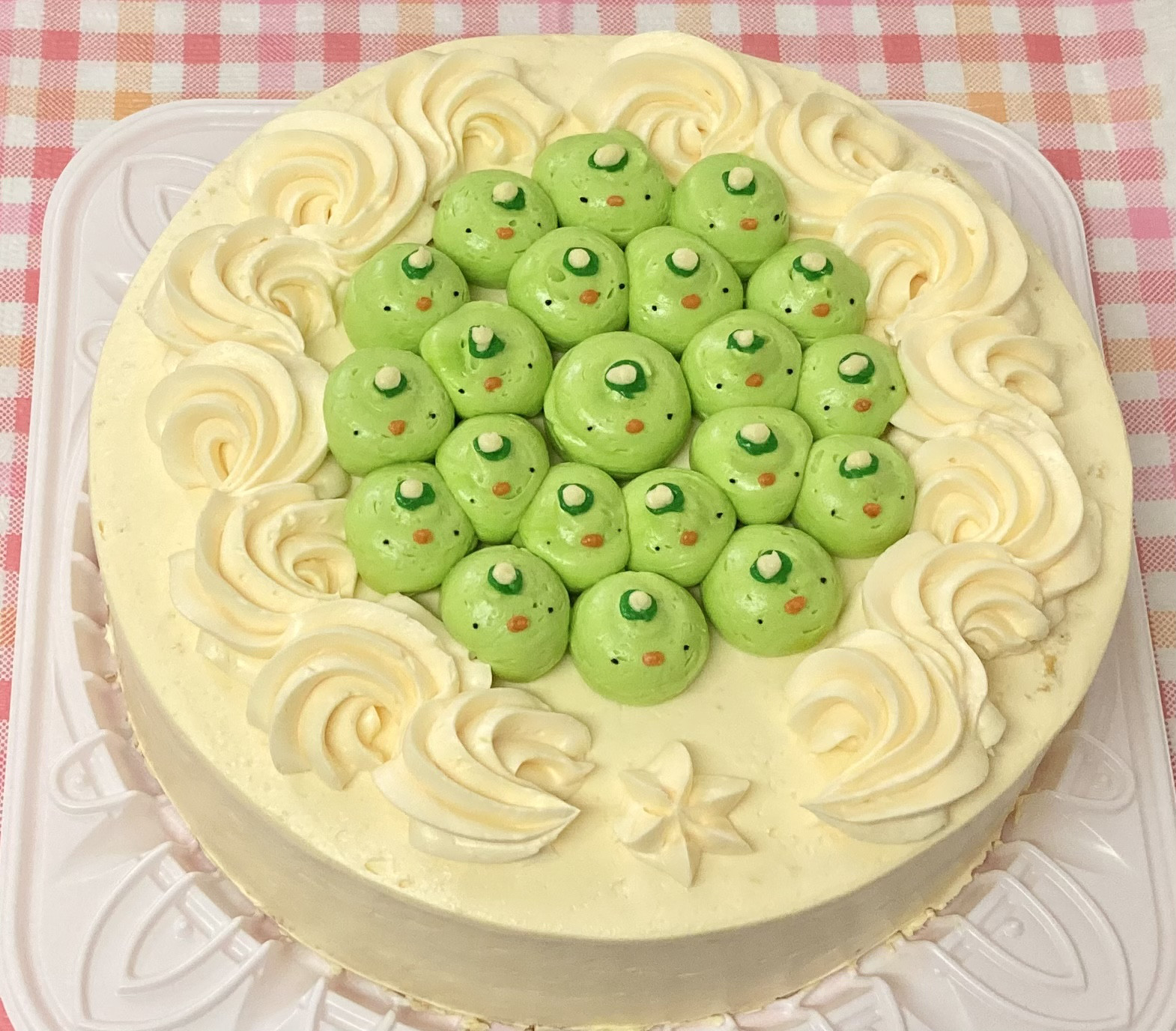 7号サイズ バタークリームのカッパぎゅうぎゅうデコレーション