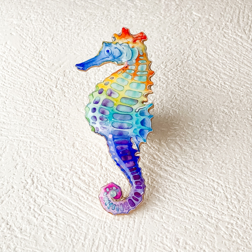 タツノオトシゴ カラフルブローチ ブローチ falso 通販 15332656