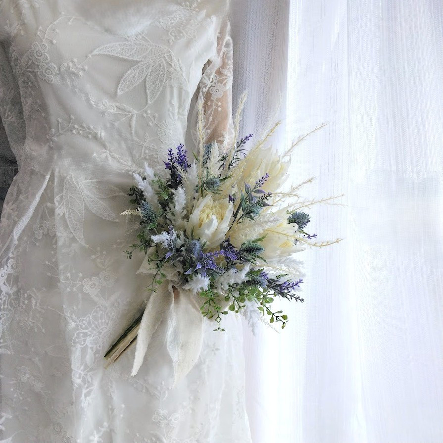 ラベンダー と プロテア の ウェディング ブーケ ns828 アーティフィシャルフラワー
