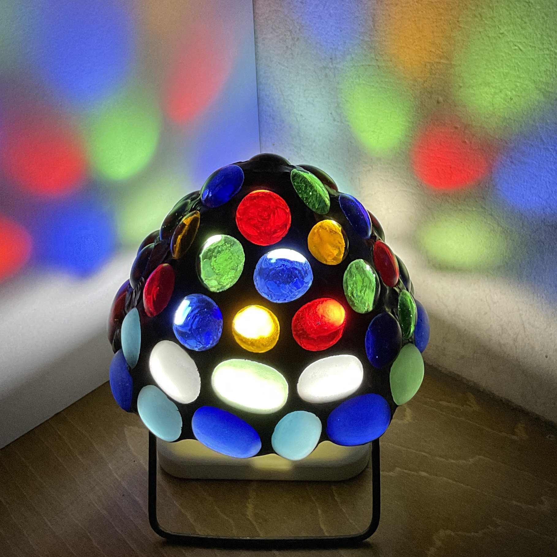 まるで宝石！きのこのカラフルランプ001 電池式 LED ステンドグラス