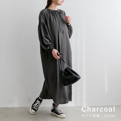 SALE】体系カバーしわレス無地とプリント柄 アート柄 ワンピース