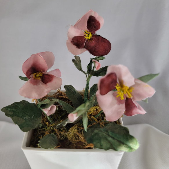 手染め ビオラ　鉢植え風 　布花 （正絹） 12枚目の画像