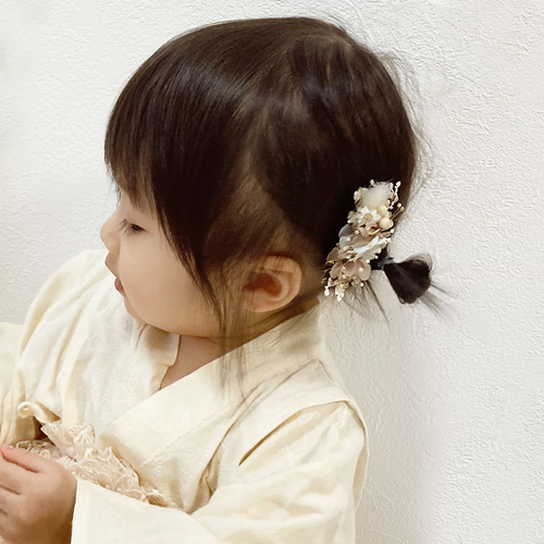 ドライフラワーのちいさなヘアクリップ / ピンクベージュ ドライフラワーのちいさなヘアクリップ / ピンクベージュ