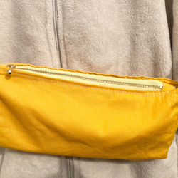 綿生地の黄色のスマホバッグ横型(裏地内ポケット付き) 2枚目の画像