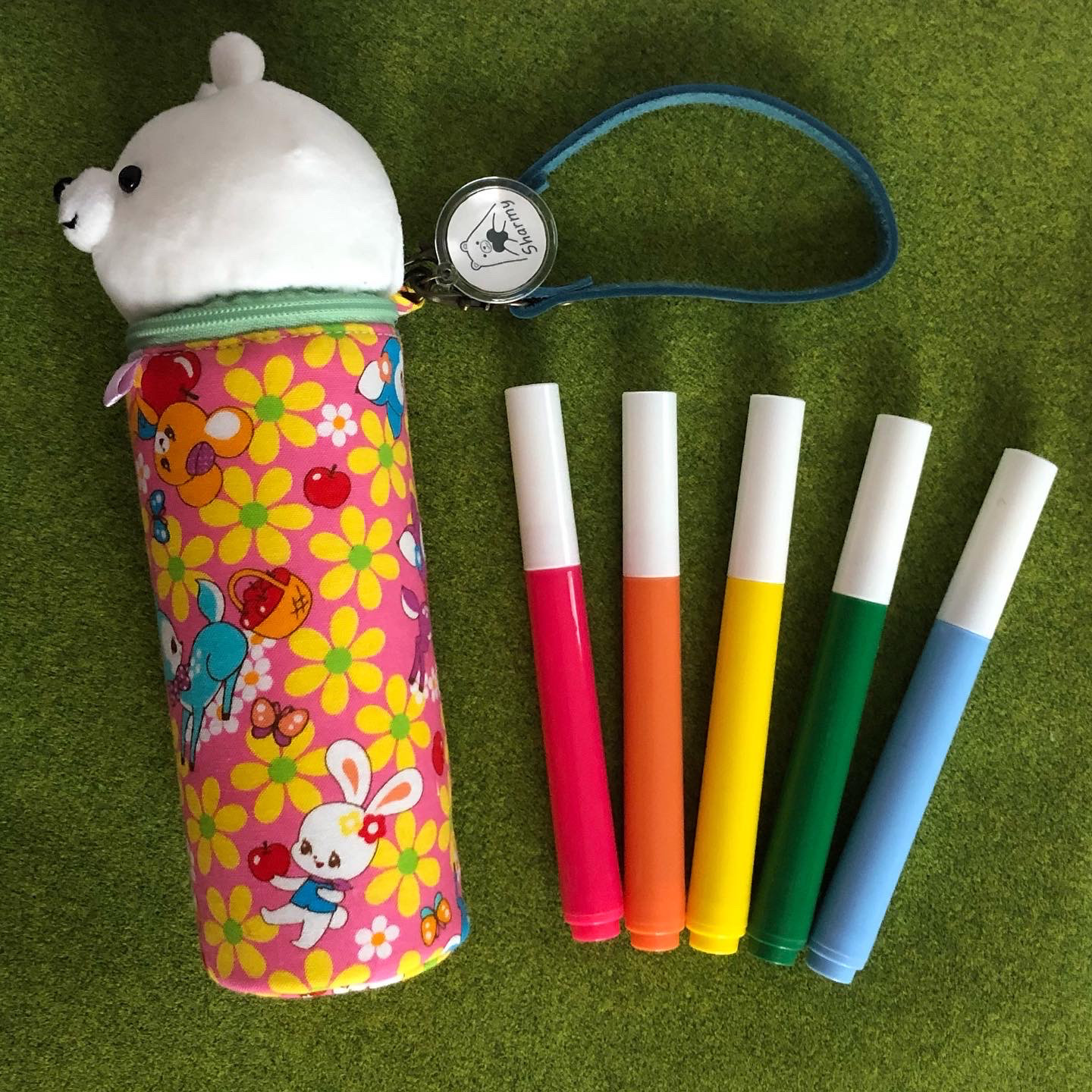 シャーミー　ペンケース【AT-03】　カラフルなくまちゃんのペンケースです♪