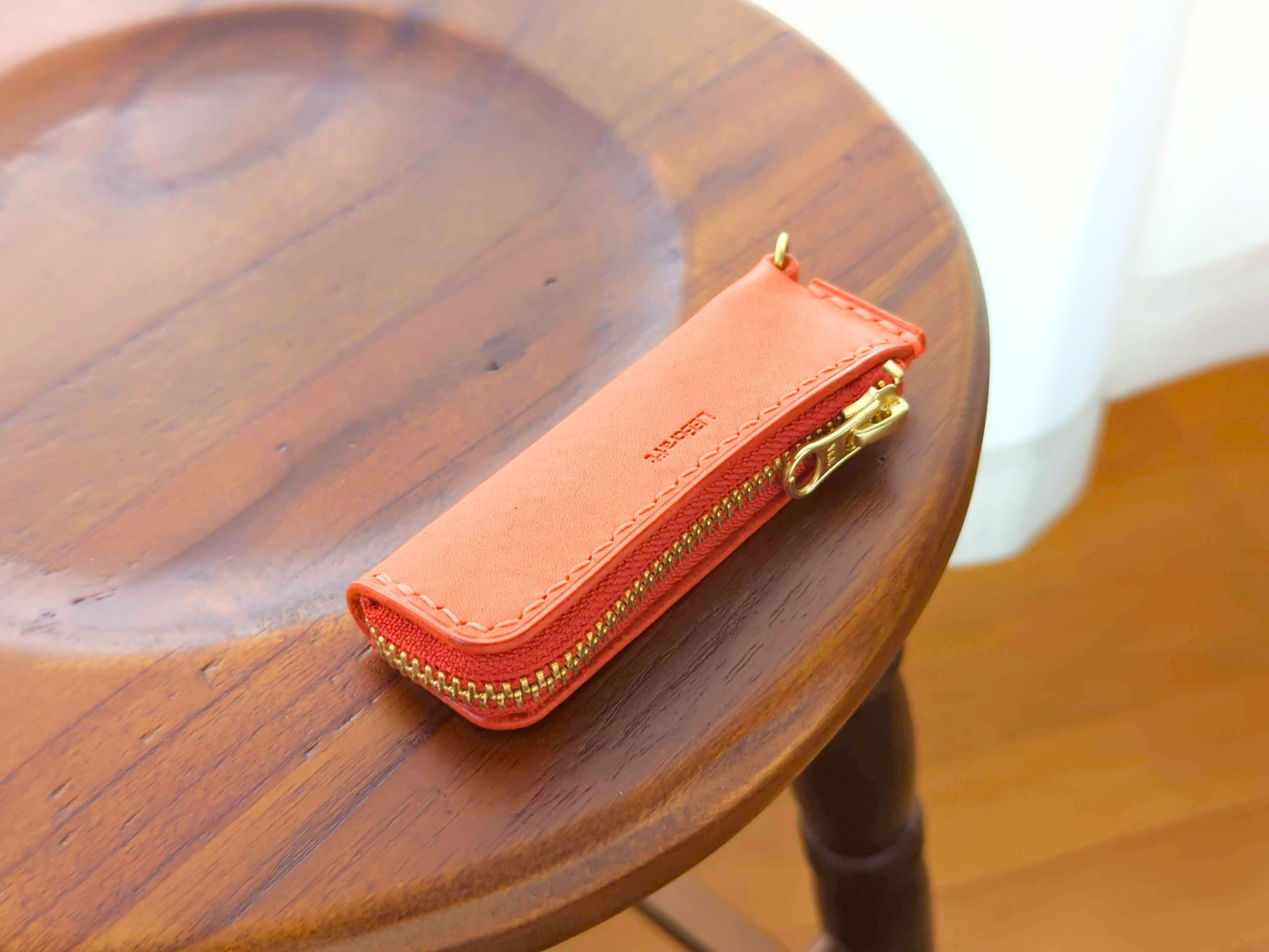 厚い革1枚のスティックコインケース MARGOT/マルゴー オレンジ