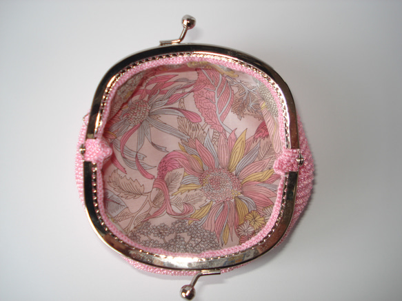 Beaded Purse --Fresh Pink-- 4枚目の画像