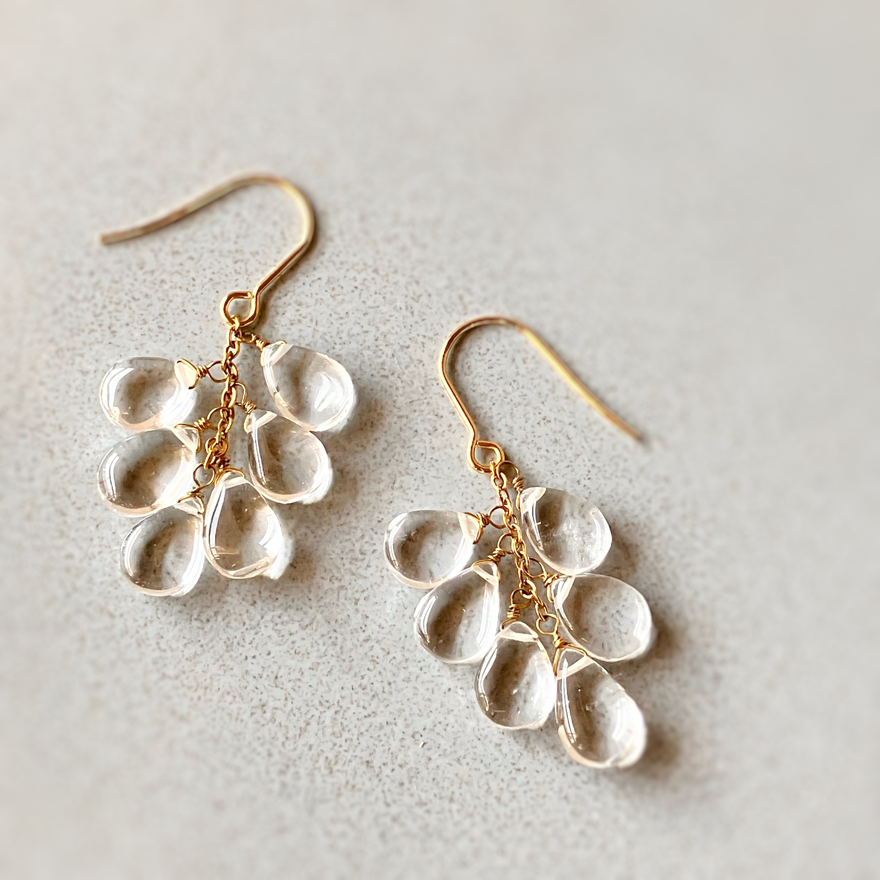 天然石＊艶々クリスタル(水晶)のシャラシャラピアス/イヤリング