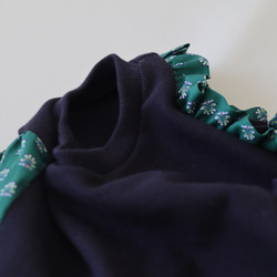 完成品フレンチブルドッグ服 リバティファリンドン柄グリーン系ふんわりスカートのタンクトップ シュシュつきＬサイズ 8枚目の画像