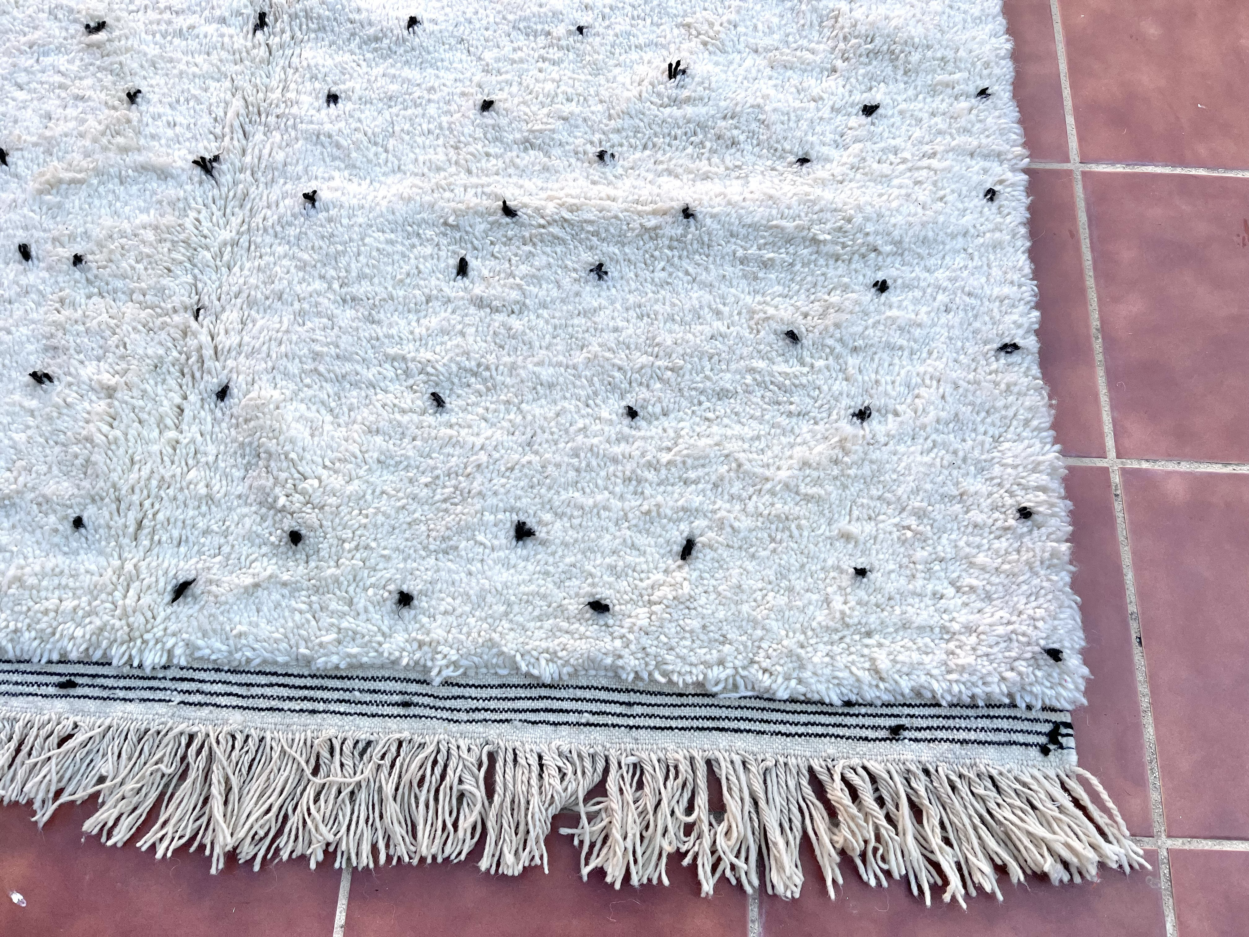 モロッコ ラグ ベニワレン ドット ブラック カーペット 絨毯-