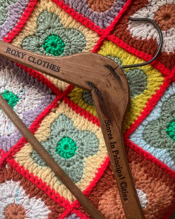 アド付き　ビンテージ木製ハンガー　アメリカ製　【Made in USA 1950年代、1960年代】 2枚目の画像