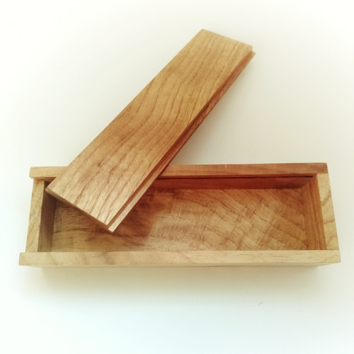 木製ペンケース(筆箱・御蔵島桑） ペンケース MIYABI WOODWORKS 通販