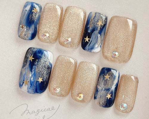 ネイビーマグネット♡ネイルチップ うるうる夜空の星ネイビーマグネットネイルチップ/付け爪/韓国/短め