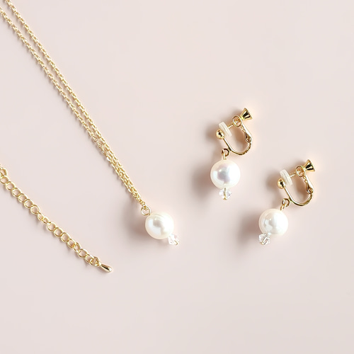 淡水パールのネックレス＆耳飾り（ピアス・イヤリング）セット