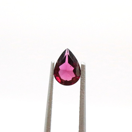 天然石 ルース 裸石 素材 ロードライトガーネット 0.65ct 約6×5mm