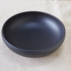 黒マットの平鉢 (Φ17cm) 4枚目の画像