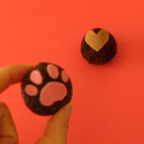 鈴入り猫おもちゃ バレンタイン チョコ♡ボール ギフトパック ボール2