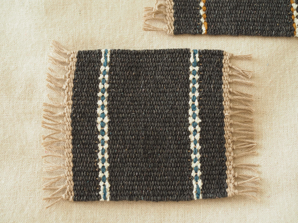 手織りコースター✳ダークグレー✳柄違い2枚組✳ 3枚目の画像