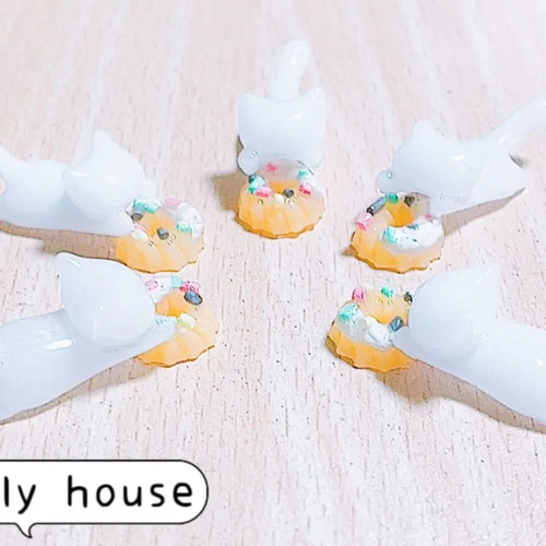 3dネイルパーツ ねこ しまねこ 白猫 哺乳瓶 ネイルパーツ デコパーツ