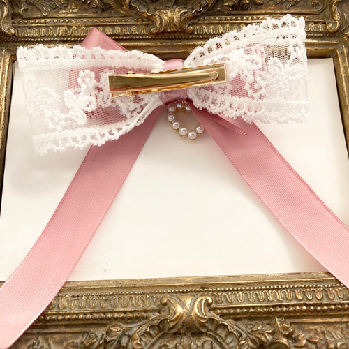 ハンドメイド☆キッズリボン☆ピンク☆きらきらビジューと揺れる