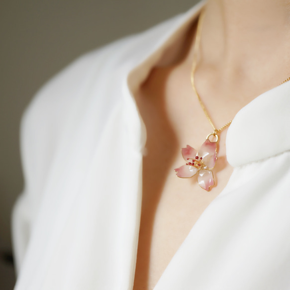 ほんのり桜jewelryネックレス 2枚目の画像