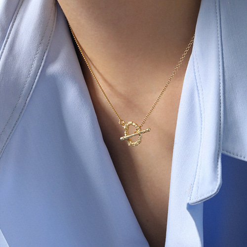 SILVER925-46 (ゴールドカラー）ネックレス シルバ−925 調整