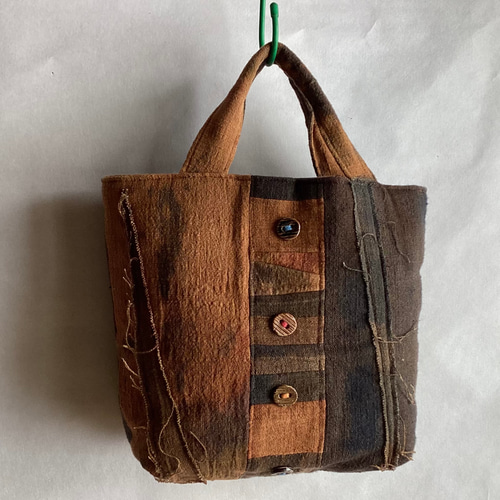 ランダム染めの柿渋染めパッチワークバック (2) トートバッグ ひだまり