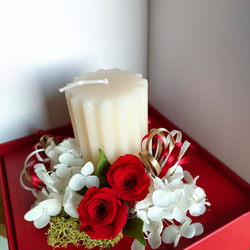 誕生日プレゼント　出産・合格・就職　各種お祝い　真っ赤な薔薇　プリザーブドフラワーアレンジメント　 2枚目の画像
