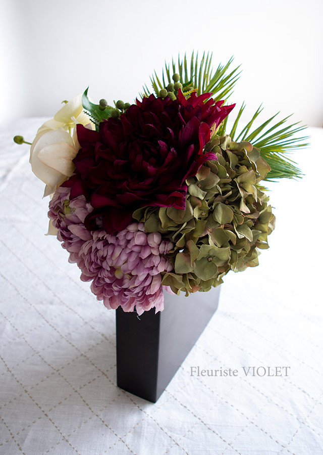 紫陽花ハンドメイド2024 ブーケ アレンジメント　ラベンダーカラーのマムと胡蝶蘭のアートフラワーブーケ　インテリア