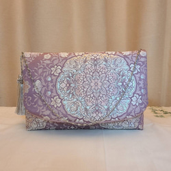 Creema SPRINGS 】刺繍入黒金青モダン花模様シルク着物帯の2ways