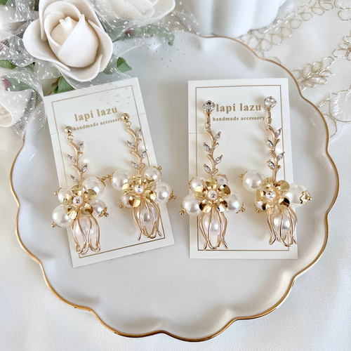 ゴールドフラワー パール つぼみ《ピアス/イヤリング》 ピアス（フック