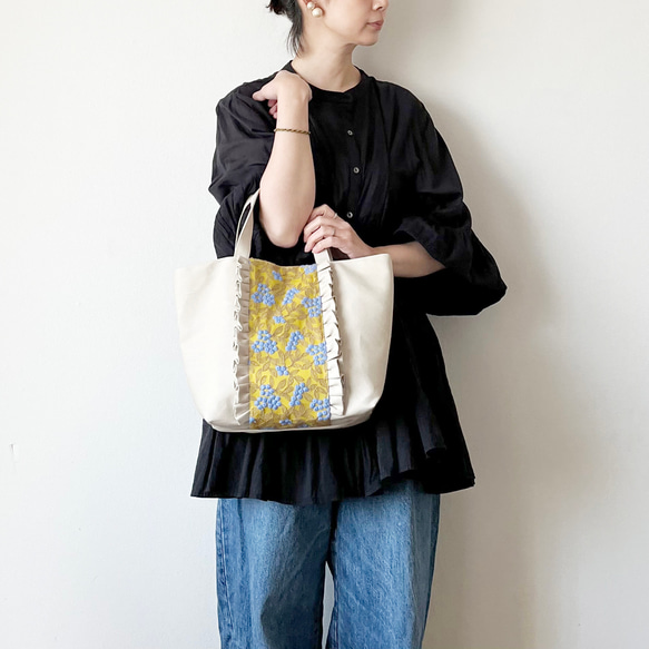 【受注生産】  canvas mimoza  tote bag　サイズM（beige） 6枚目の画像