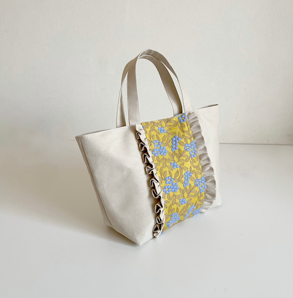 【受注生産】  canvas mimoza  tote bag　サイズM（beige） 3枚目の画像