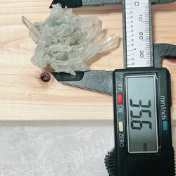 マニハール産　水晶クラスター（グリーンファントム）18g 小さめ 7枚目の画像