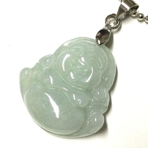 本翡翠　立体麒麟ネックレス、置き物 本翡翠 立体麒麟ネックレス、置き物