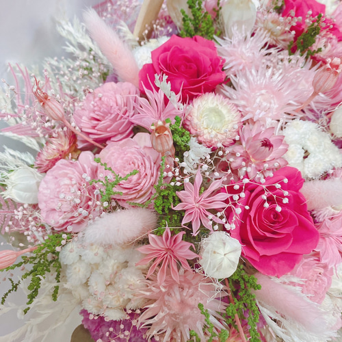 ＊*..華やかピンクローズアレンジ..＊°.プリザーブドフラワー 華やかピンクローズアレンジ～プリザーブドフラワー