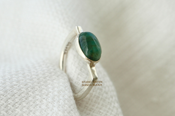 [zambiaのemerald]ring 1枚目の画像