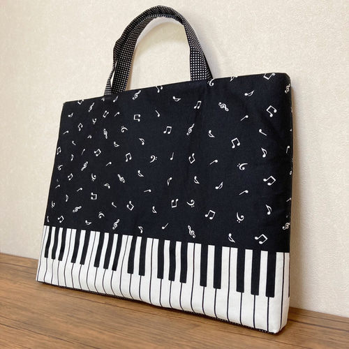 人気ブラドン レッスンバッグ 通園通学 スクールバッグ 音符 鍵盤 ピアノ A4◎ 手提げ・レッスンバッグ・入園グッズ