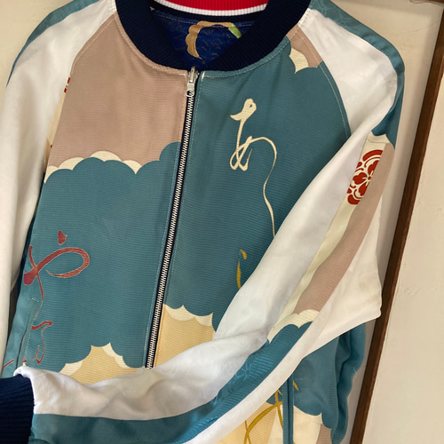 ホ*ー様 kimono remake 78番 花柄刺繍リバーシブルブルゾン ホ*ー様 kimono remake 78番 花柄刺繍リバーシブルブルゾン