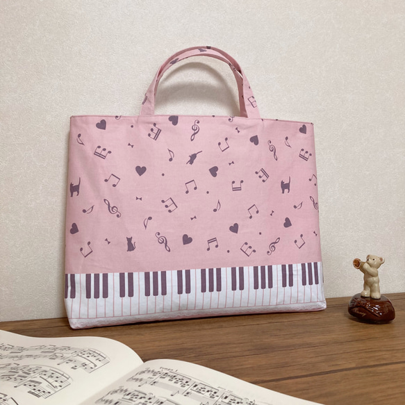 レッスンバッグ A4◎ 猫&鍵盤&ピアノ&音符 スクールバッグ 入学入園　子ども 4枚目の画像