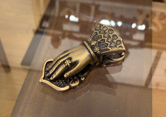 アンティーク調 女性のハンド クリップ 真鍮製 【S】oth021s その他