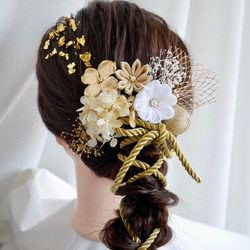 つまみ細工とドライフラワーの髪飾り アイボリー グレージュ ヘアピン