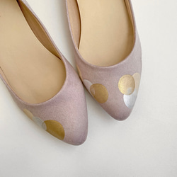 高跟鞋“Puddle Pink” 春季色彩設計，帶有圓點圖案！ 3 公分鞋跟提供穩定性，同時保持輪廓之美！ 2E訂單 第8張的照片