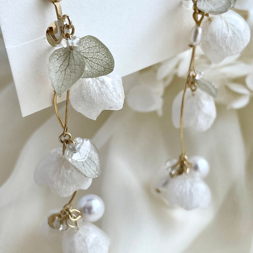 すずらんアクセサリーピアスorイヤリング｜ﾛﾝｸﾞﾀｲﾌﾟ ピアス