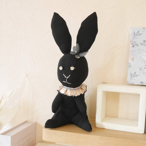 Rie's Bear様　作家様　ハンドメイド　うさぎ　ぬいぐるみ Rie's Bear様 作家様 ハンドメイド うさぎ ぬいぐるみ - メルカリ