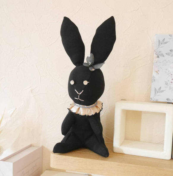 お値下げ！人気作家様　ハンドメイド　ぬいぐるみ　うさぎ 作家様ハンドメイド うさぎのぬいぐるみ 作家様 うさぎちゃん