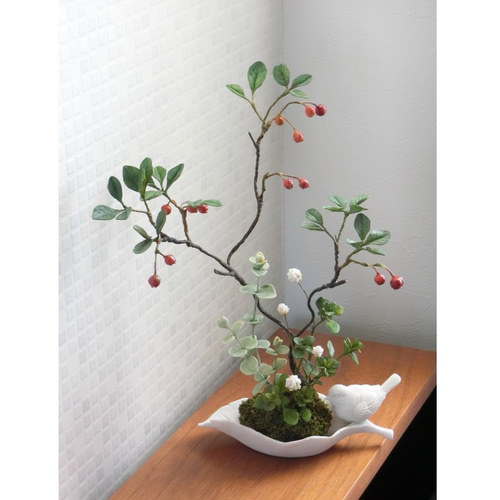 ✿【 粘土置物 】「小さな森の洋風盆栽」岩苔上のサクランボ風果樹と