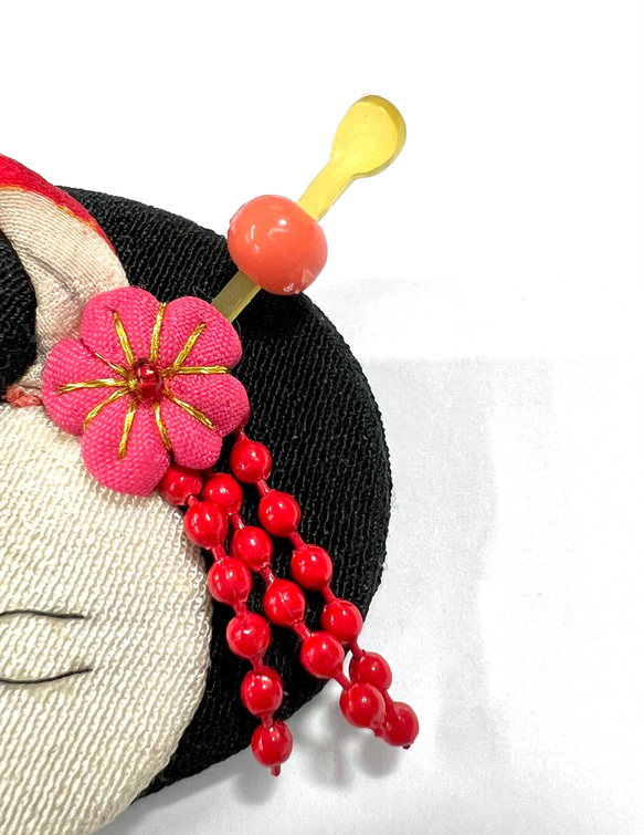 舞妓さんブローチ　日本伝統　リメイク　ハンドメイド　 古布　オリジナル　髪飾り　かんざし　 5枚目の画像