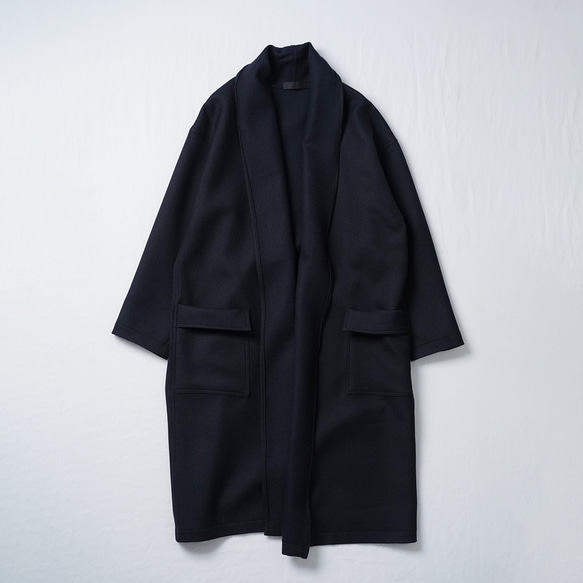 [soco][毛呢大衣]珍貴的緞面織法！成熟長袍/暗海軍h022p-bne2 第14張的照片