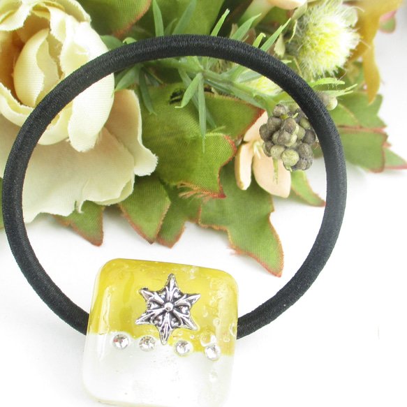 いつの日もクォーツも、捧げる想いは同じだから、カラブリアの空に、届いてほしい♪(ぼぼ屋のヘアゴム)SH203 1枚目の画像